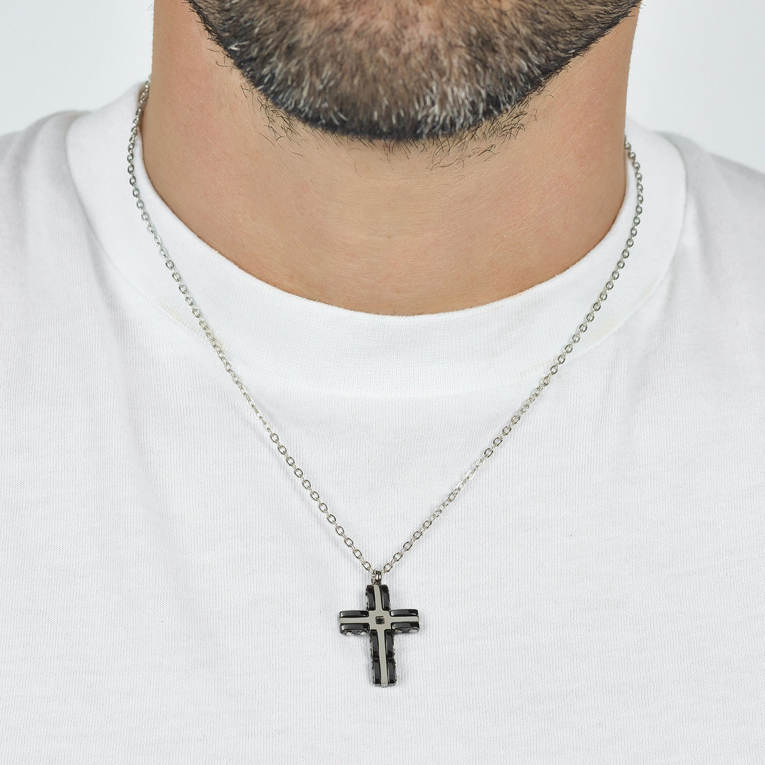 Collana Luca Barra Uomo Acciaio Croce Ceramica Nera e Zirconi _CA485