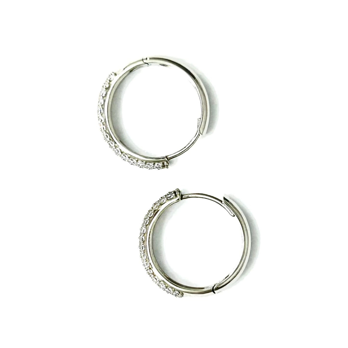 Orecchini Donna Oro Bianco Cerchio Metà Lucido Metà Zirconi _CR028