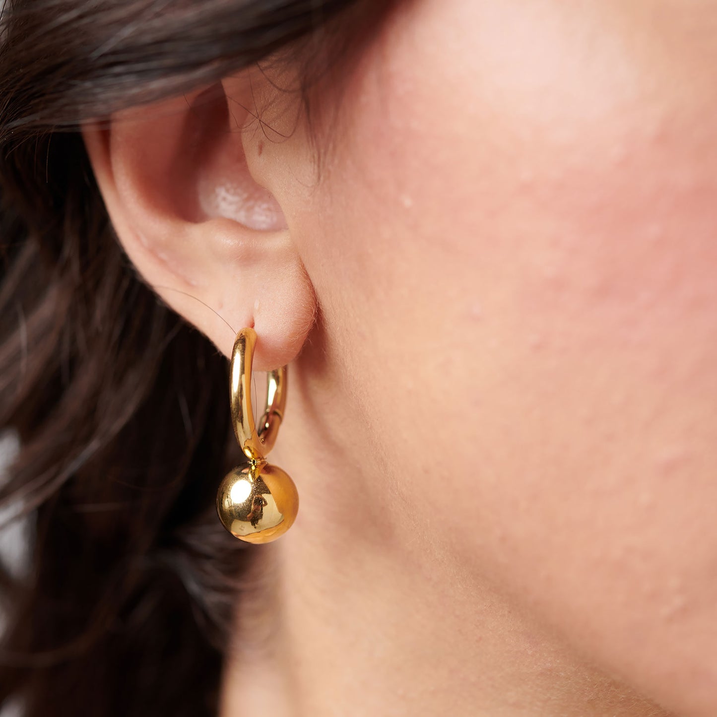 Orecchini Brosway PERFECT Donna Acciaio Gold Cerchietto Pendete Sfera _BPC65